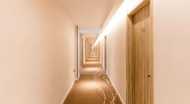 HanTing Hotel (Yancheng Xinyang Economic Development Zone), Prenota Hotel Hotel a Jiangsu con parcheggio, Parcheggio