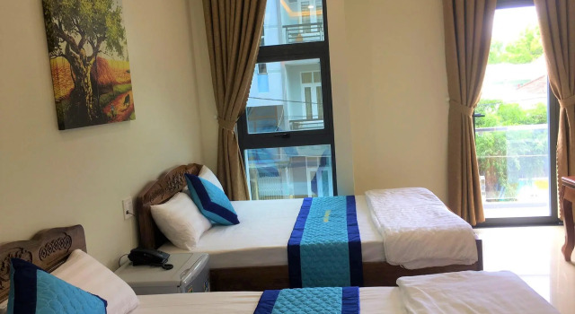 Номер Deluxe NHAT TAN HOTEL