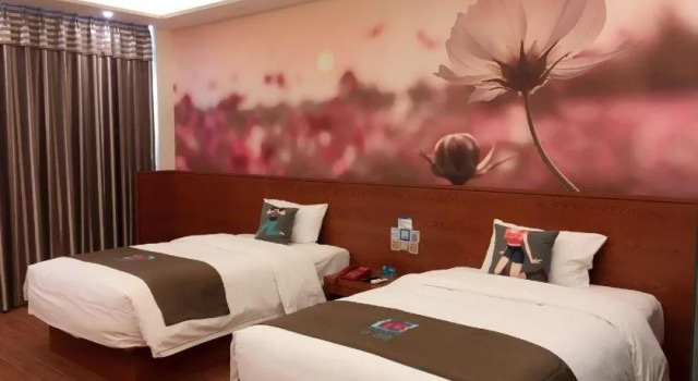 Pai Hotel Jinan Railway Station North Plaza Dikou Road, Prenota Hotel Hotel a Shandong con parcheggio, Parcheggio