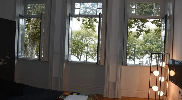 14 Esquadra  Cais das Pedras Guest House