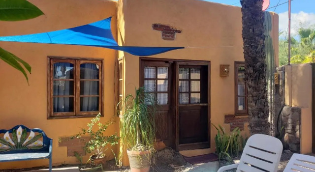 Коттедж c 1 комнатой Sukasa Bungalows