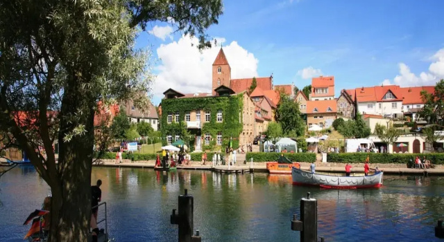 Коттедж Comfort с 2 комнатами Ferienhaus, Plau am See