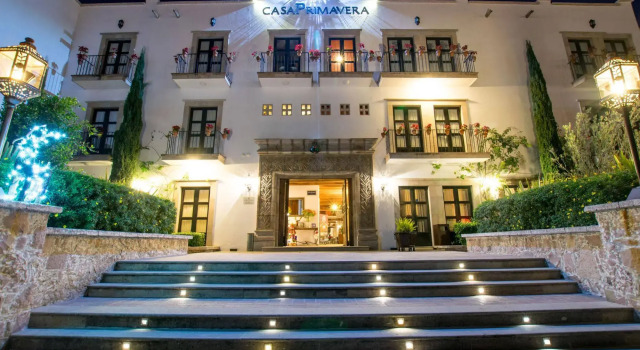Hotel Casa Primavera Boutique & Spa, Забронировать Курортный отель Сан-Мигель-де-Альенде Гуанахуато