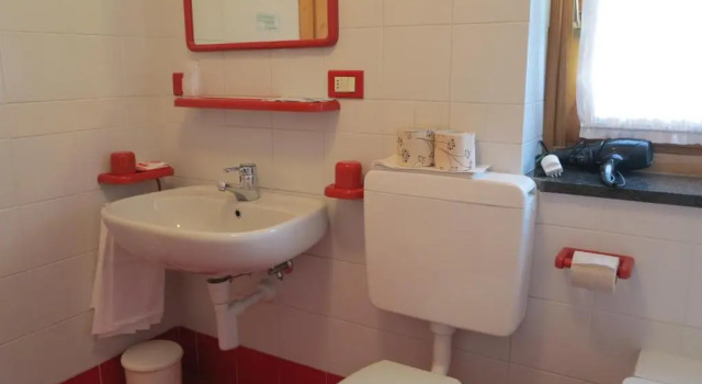 Четырёхместный номер Standard Hotel Locanda Grauson