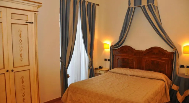 Двухместный номер Standard Hotel Urbano V