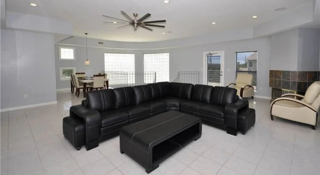 Flagler Seascape 4 Br home by RedAwning
