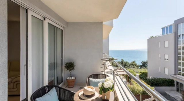 Апартаменты Deluxe Adriatic Queen Rooms & Apartments