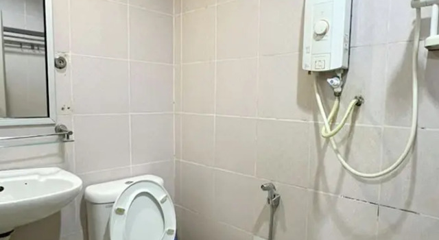 Четырёхместный семейный номер Standard Batu Caves Business Hotel