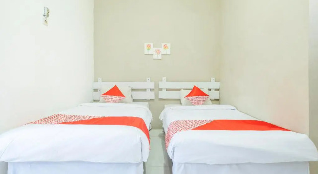 OYO 2227 Raka Residence Syariah
