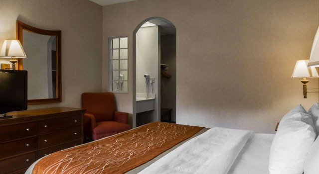 SureStay by Best Western Cherokee on the River, Забронировать Отель Чероки Аппалачи