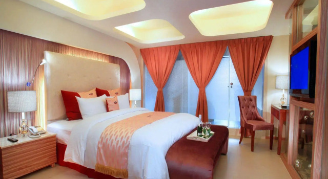 Chuang-Tang Spring Spa Hotel, Prenota Resort Hotel a Jiaosi con piscina, Piscina