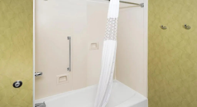 Двухместный номер Hampton Inn Winston-Salem Hanes Mall