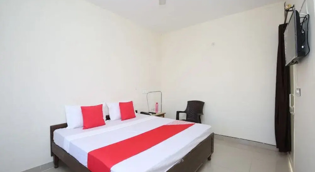Jb Lodge By OYO Rooms