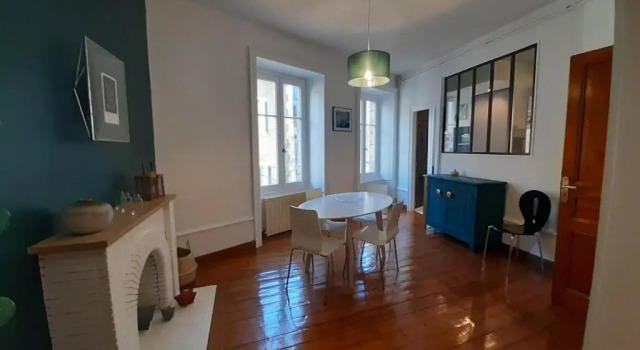 Апартаменты Tulle Centre : grand et bel appartement