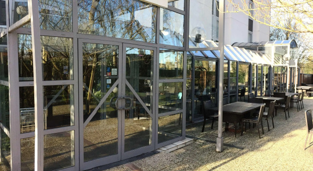 Отель Inn Design Paris Saint Quentin