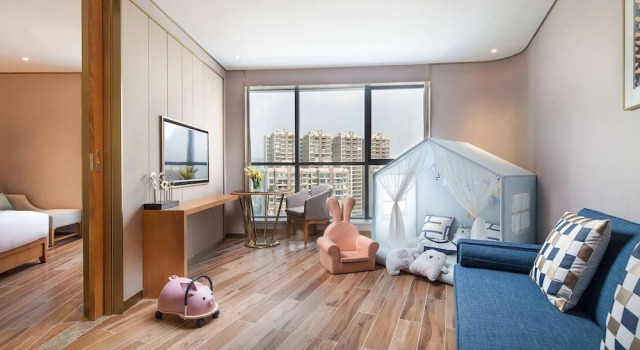Двухместный семейный номер Standard Ramada Plaza Fuxian Lake