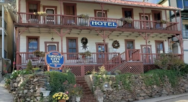 Ghost City Inn, 预订 酒店 杰罗姆 Verde Valley Wine Country