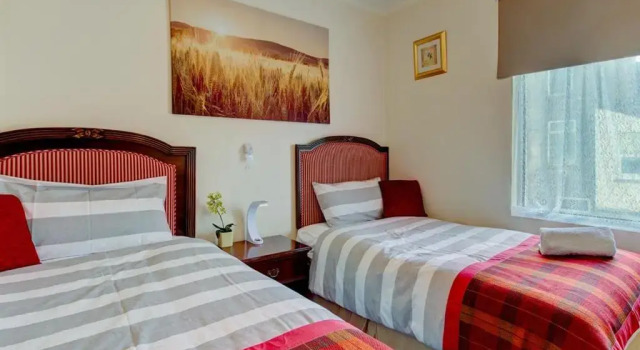 Thistle Dhu Guest House, Забронировать Гостевой дом Гостевые дома Блэкпул, рядом с Рынок на улице Абингдон, Гостевой дом