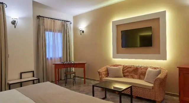 Standard Kahden hengen huone parvekkeella näköala uima-altaalle Hotel Montecallini