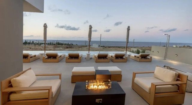 Коттедж Villa Luxury Heaven - with Heated Pool