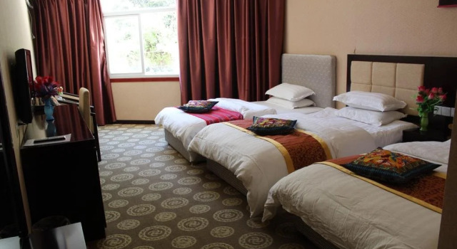 De Jin Hotel