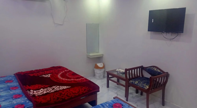 Four Season Guest House