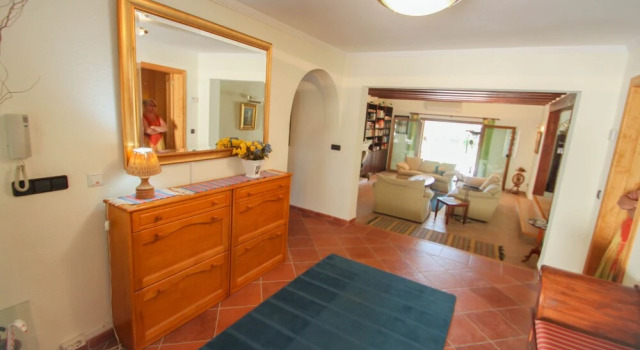 Finca Raiz - modern, well-equipped villa with private pool in Moraira