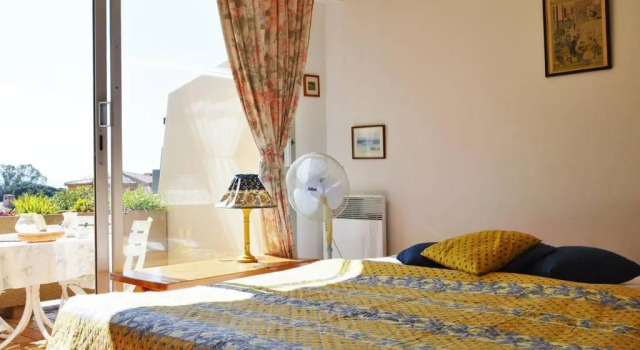 Appartement Le Lavandou, 1 pièce, 4 personnes - FR-1-251-409