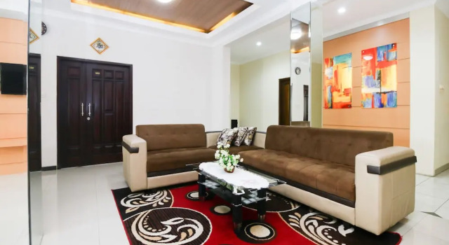 Airy Syariah Lowokwaru Simpang Gajayana 12 Malang