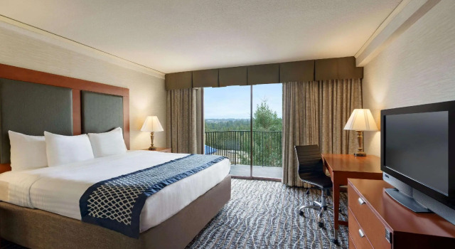 Двухместный номер Standard с видом на город Baymont by Wyndham Bremerton WA