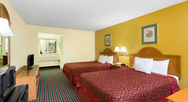 Четырёхместный номер Standard Days Inn by Wyndham Biscoe