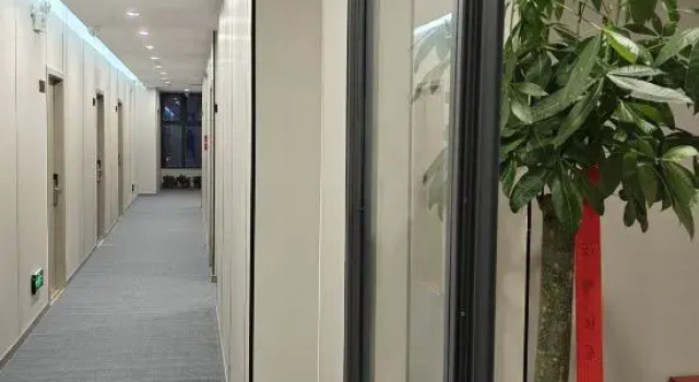 Zhiyueju Intelligent Hotel (Nanjing Tianyin Avenue Xinting Road Branch)