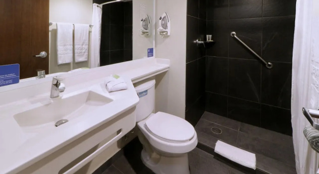 Двухместный номер Superior City Express by Marriott Piedras Negras