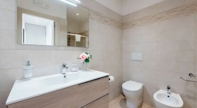 Семейный люкс с 2 комнатами La Suite 2 Ondina Viareggio 200m from sea