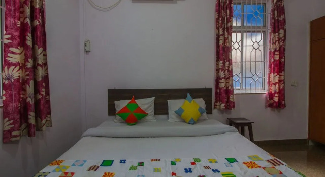 OYO 16923 Home Graceful Studio Miramar, Varaa Hotelli Panaji Pohjois-Goa