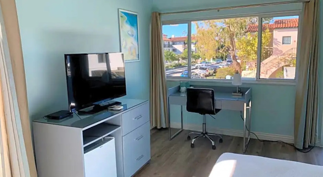 Номер Standard Inn at East Beach