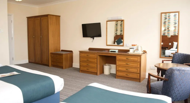 Standard Neljän hengen Perhe huone Victoria Hotel