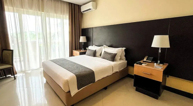 Номер Superior с балконом The Lake Hotel Tagaytay