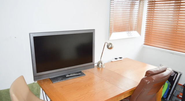 Cosy 1 Bedroom Flat on Gloucester Road North