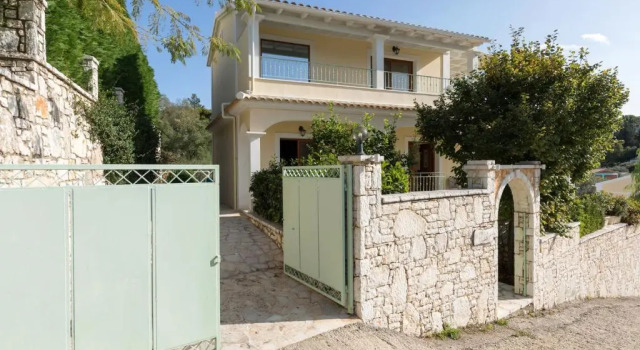 Kassiopi View Villas-Corfu-Villa Eleni,4 bedrooms,large private pool,prime location