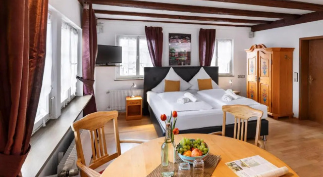 Апартаменты Hotel Sonnenstube Hagnau