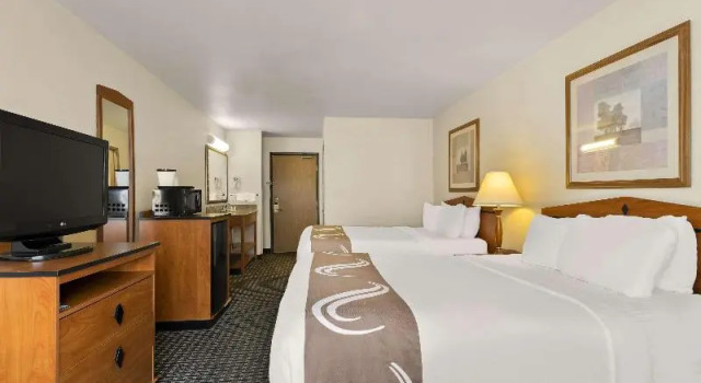 Шестиместный номер Standard Quality Inn Cheyenne I-25 South