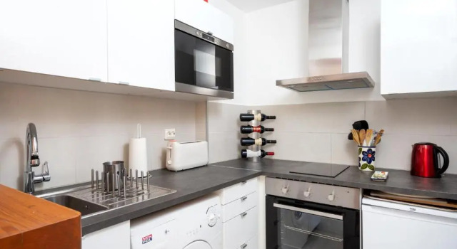 Апартаменты Stunning golf and garden flat in La Siesta Golf Calahonda