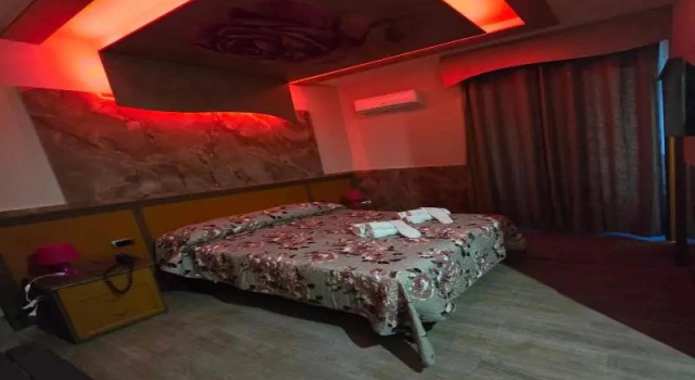 Superior Einzel Zimmer Hotel Iris