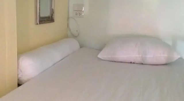 Кровать в общем номере (женский номер) Chiang Mai Gate Capsule Hostel