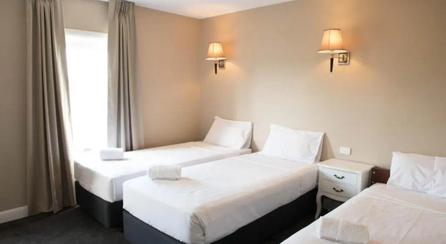 Трёхместный номер Standard Lily Sands Inn