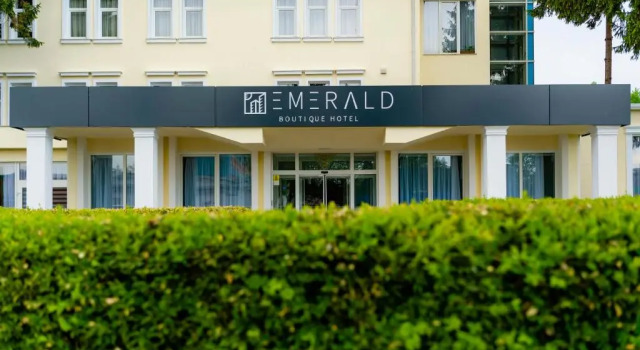 Emerald Boutique Hotel, Varaa Boutique-hotelli Târgu-Mureş 