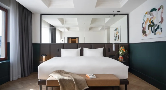 Presidential Doppel Suite Almanac X Alcron Prague