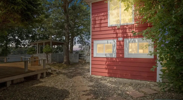 Номер Standard Dave's Last Resort Lakeside - Long Stay Discount - Cozy Cabin 6 1 Bedroom Hotel Room