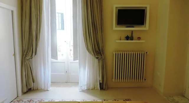 2 soveværelser i klassisk  dobbelt værelse med byudsigt 4Brooms Boutique B&B